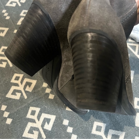 Paul Green Charcoal Suede Ankle Booties - Picture 10 of 11